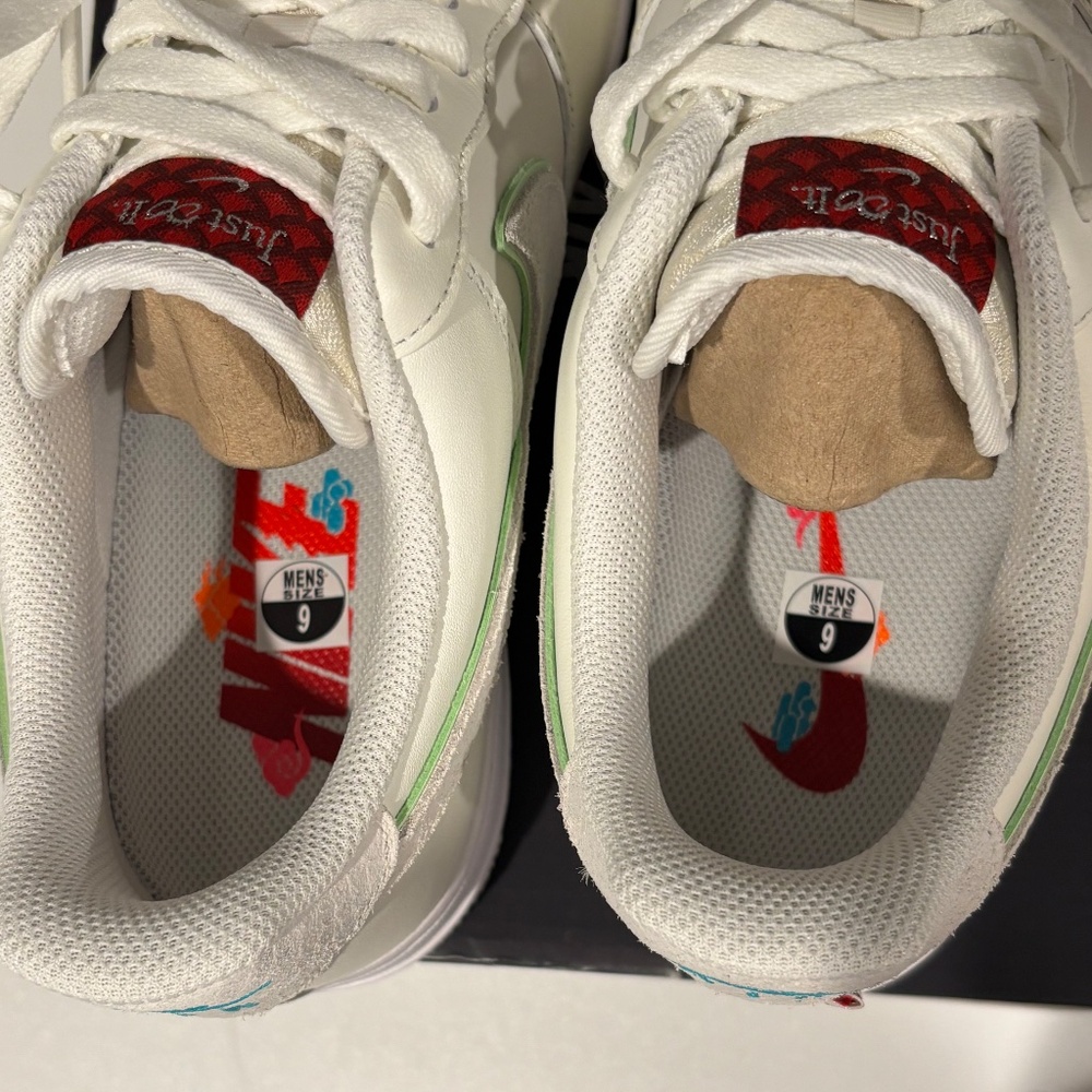 Men’s Nike Air Force 1 '07 Low silhouette - Picture 8 of 11